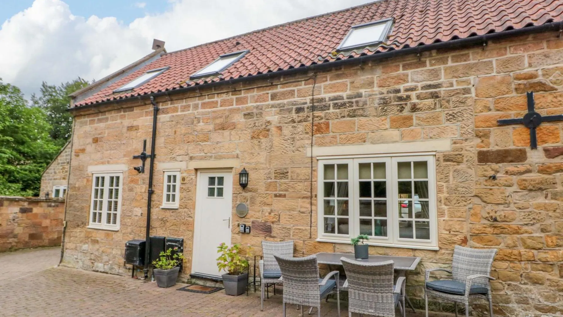Clematis Cottage Whitby
